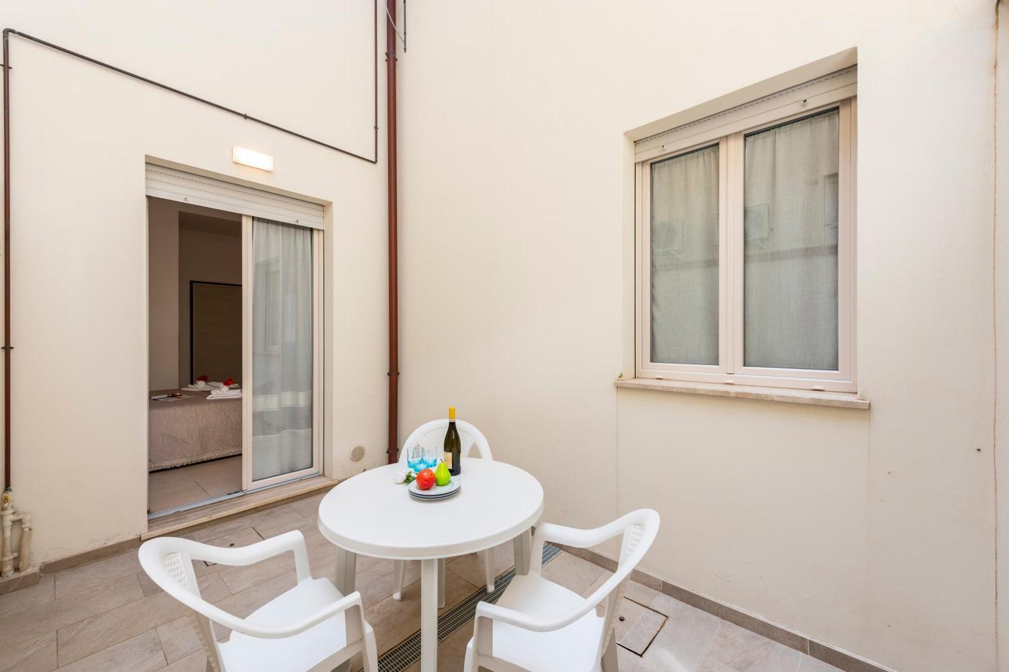Suite Ondina Viareggio Apartments Bagian luar foto