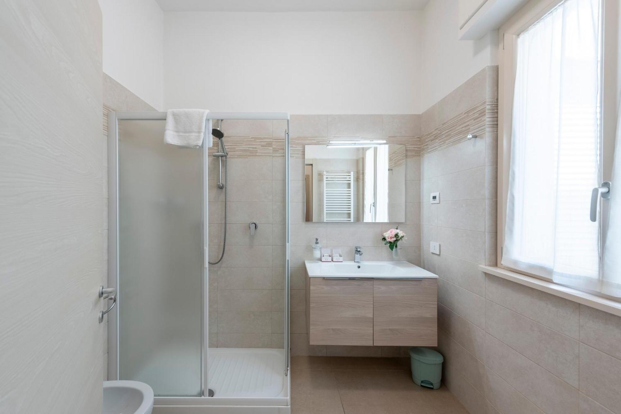 Suite Ondina Viareggio Apartments Bagian luar foto