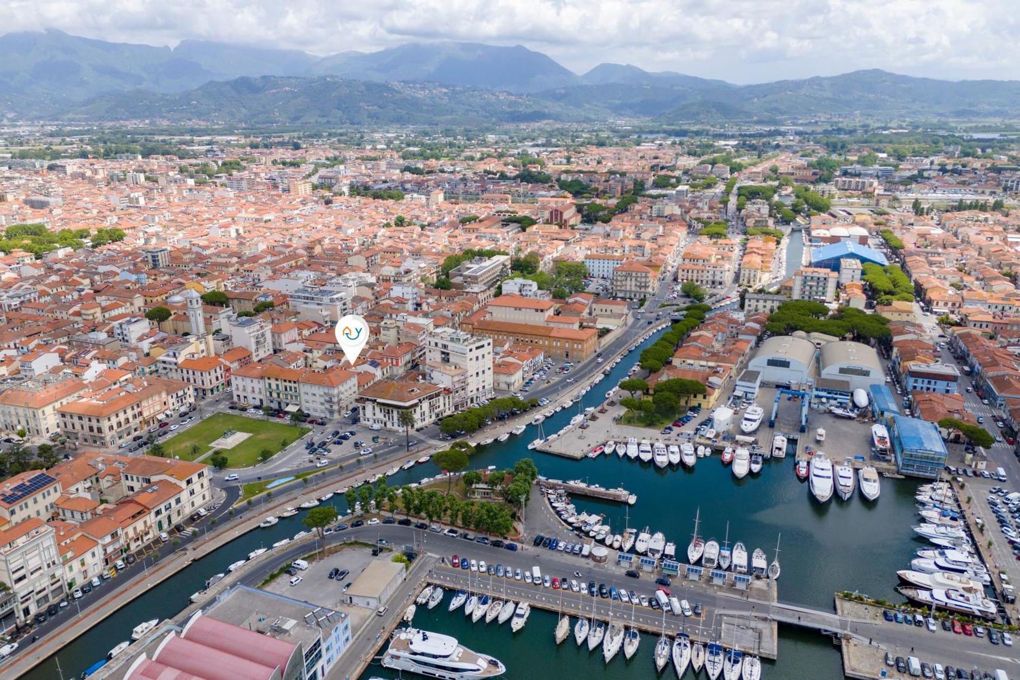 Suite Ondina Viareggio Apartments - Happy Rentals Bagian luar foto