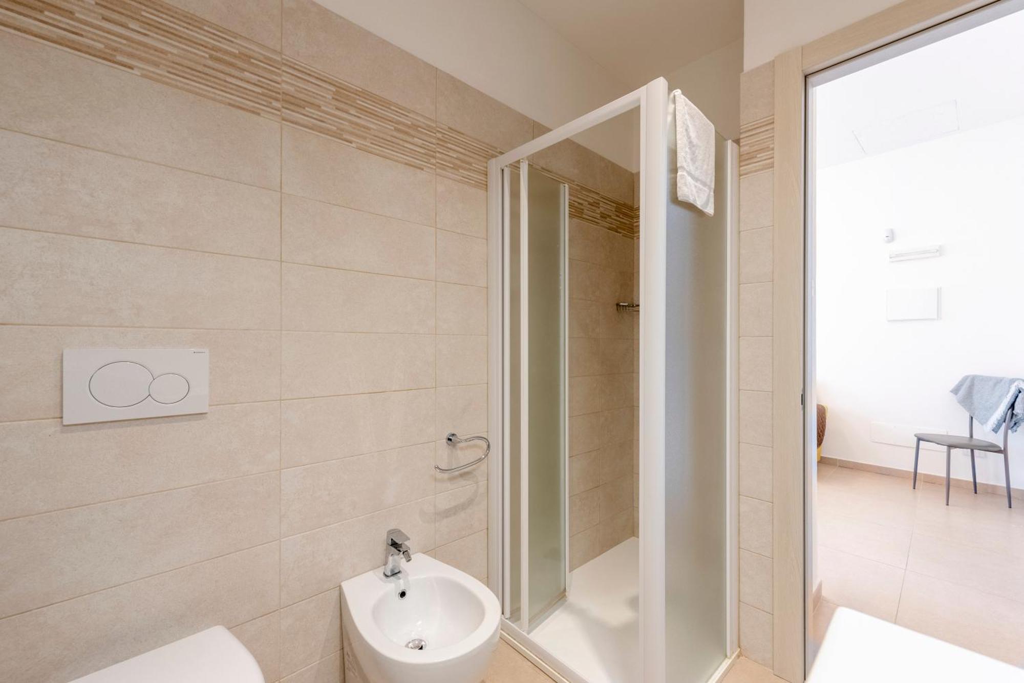 Suite Ondina Viareggio Apartments Bagian luar foto