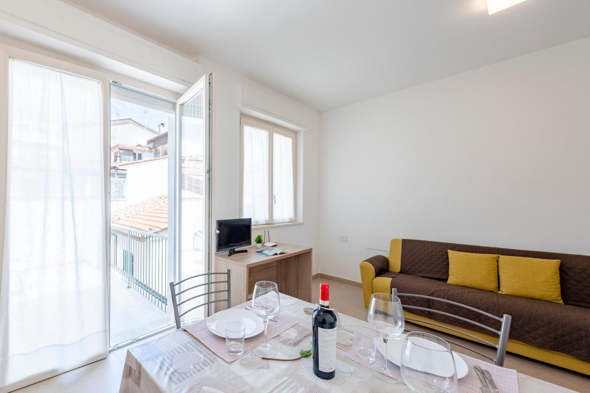 Suite Ondina Viareggio Apartments Bagian luar foto