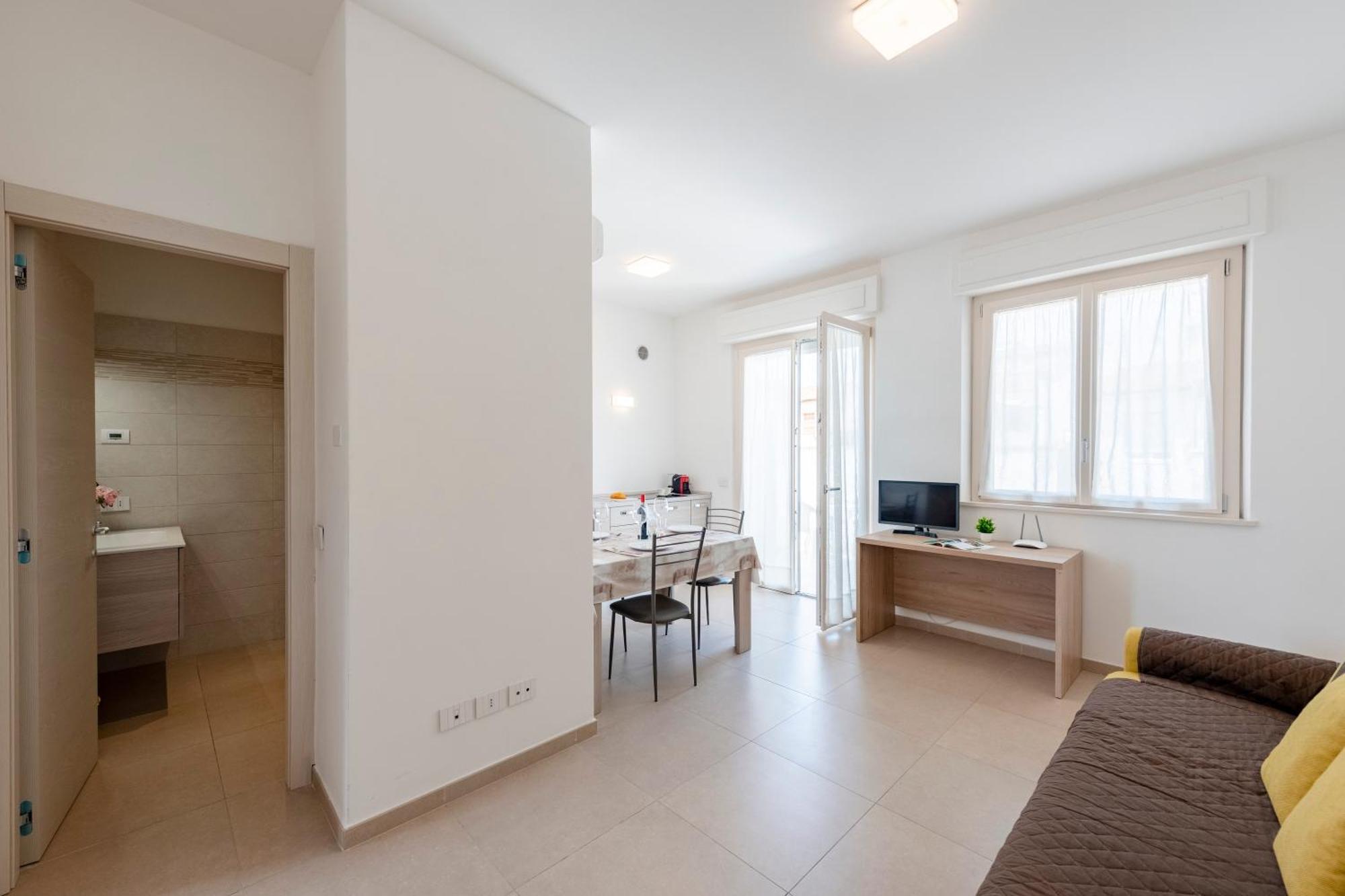 Suite Ondina Viareggio Apartments Bagian luar foto