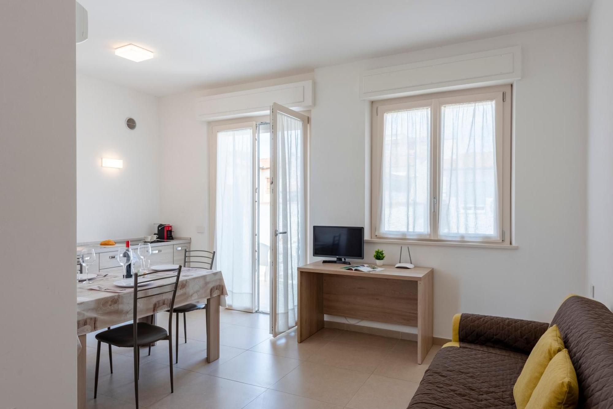 Suite Ondina Viareggio Apartments Bagian luar foto