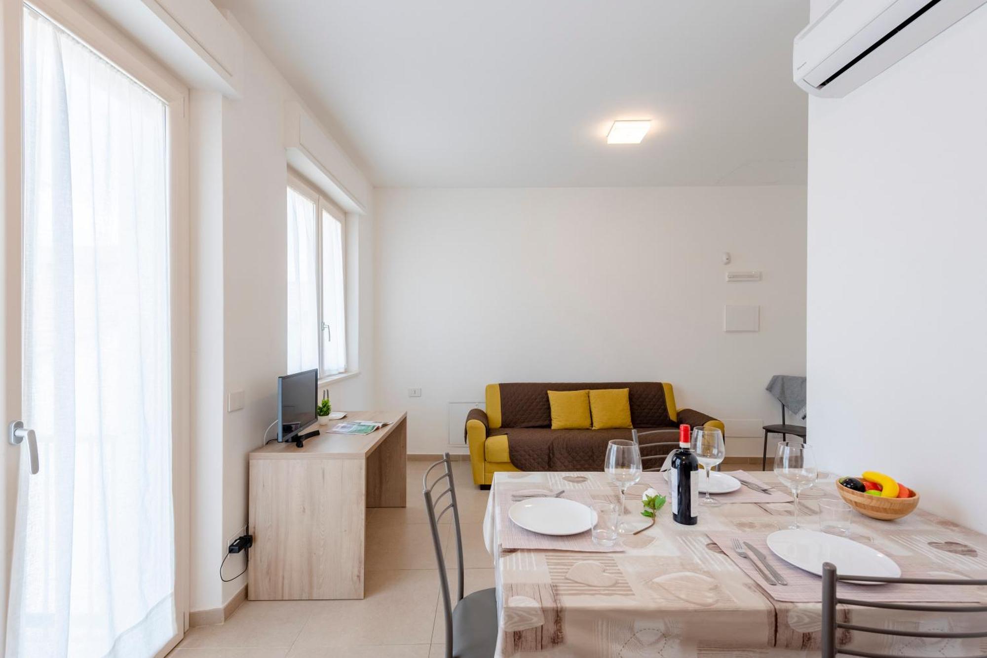 Suite Ondina Viareggio Apartments Bagian luar foto